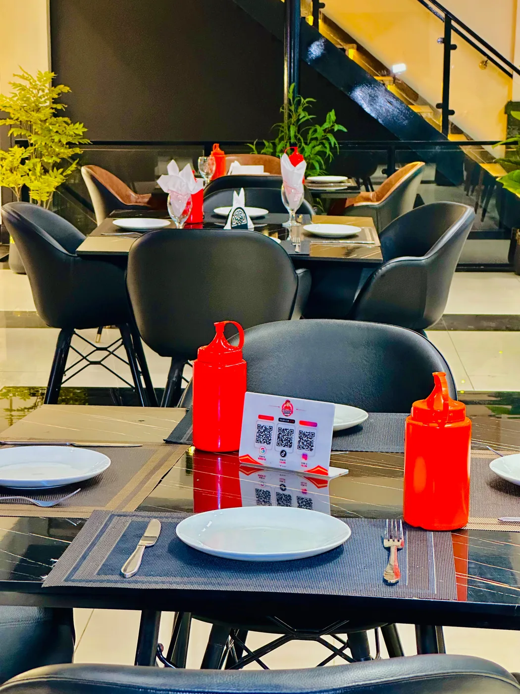 Contemporary Place Setting